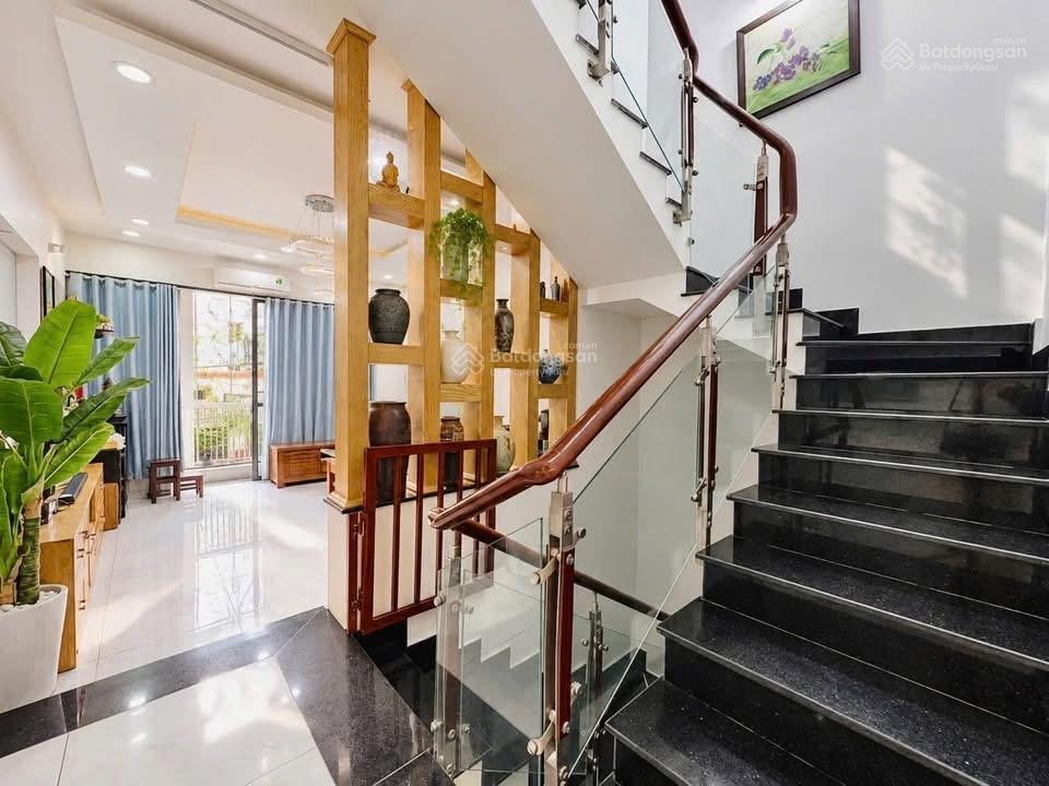 Nhu cầu bán thật nên để lại giá tốt chỉ 2 tỷ 980 / dt 70m2 công nhận đủ. đường gò dưa, thủ đức