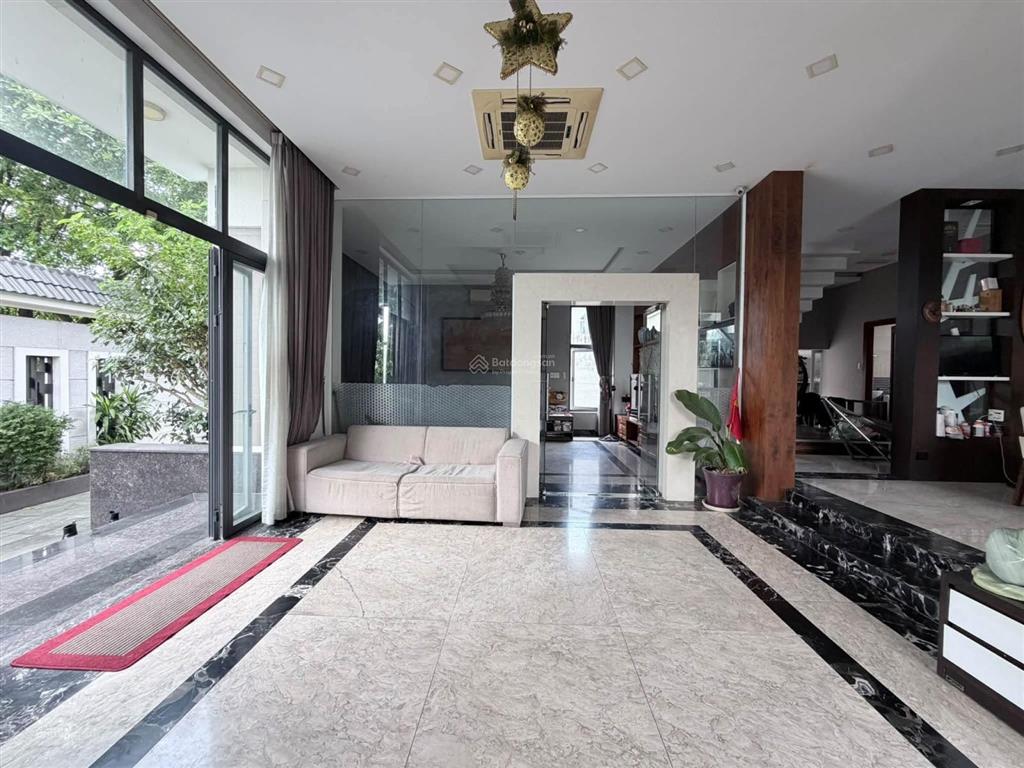Bán nhà siêu hot tại tam bình, 220m2, 5pn, 6wc, 2 tầng