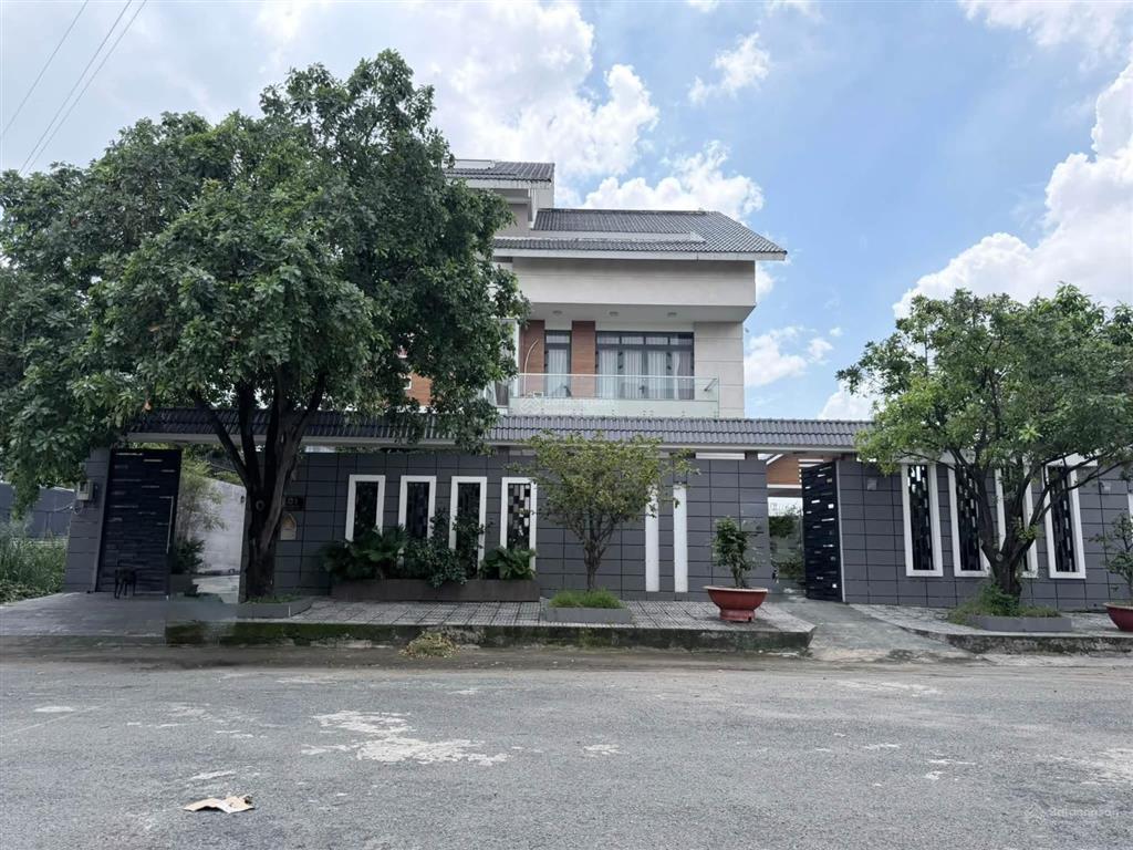 Bán nhà siêu hot tại tam bình, 220m2, 5pn, 6wc, 2 tầng