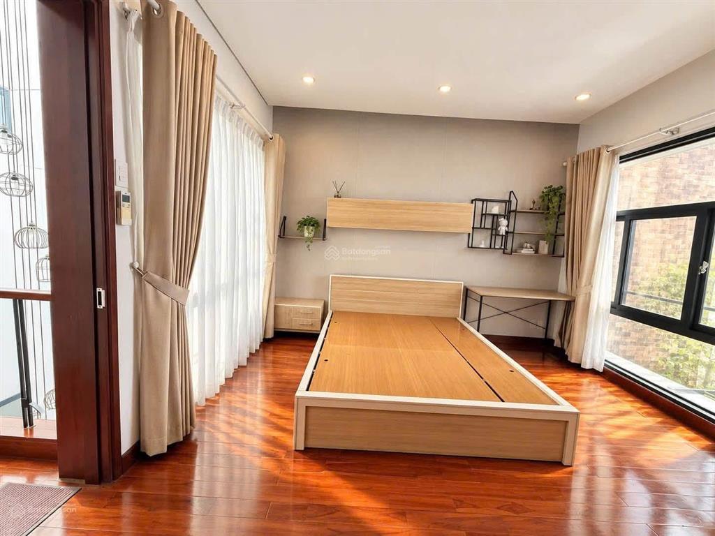 Chính chủ cần bán nhà nguyễn xí, bình thạnh  dt 75m2 công nhận đủ. đường 6m
