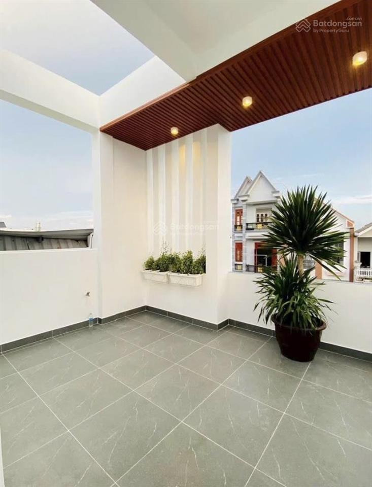 Nhà có dòng tiền cho thuê 26 tr/th đường phan tôn quận 1 giá 5tỷ5/ 79m2. gần công viên lê vă tám.