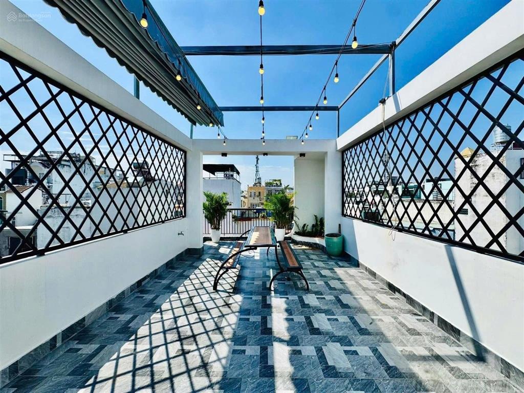 Bán nhà 93m2 đường 7m ngay cách mạng tháng 8quận 3. giá 5tỷ4 thuê 26tr. gần công viên lê thị riêng