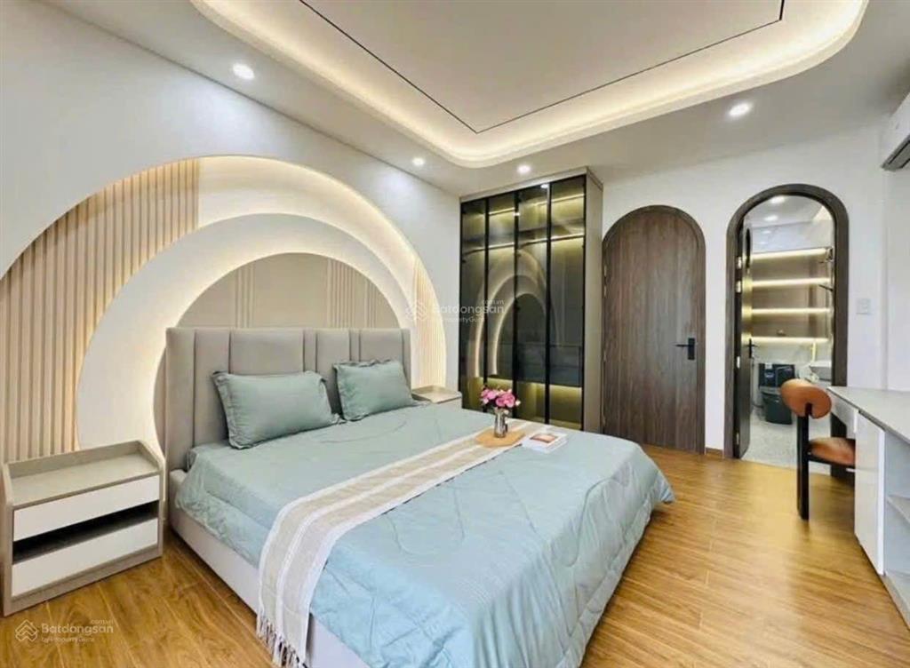 Siêu phẩm ngang 5m nhà 70m2 hơn 4 tỷ đường nguyễn cửu vân  bình thạnh. thuê 22tr. gần cầu thị nghè