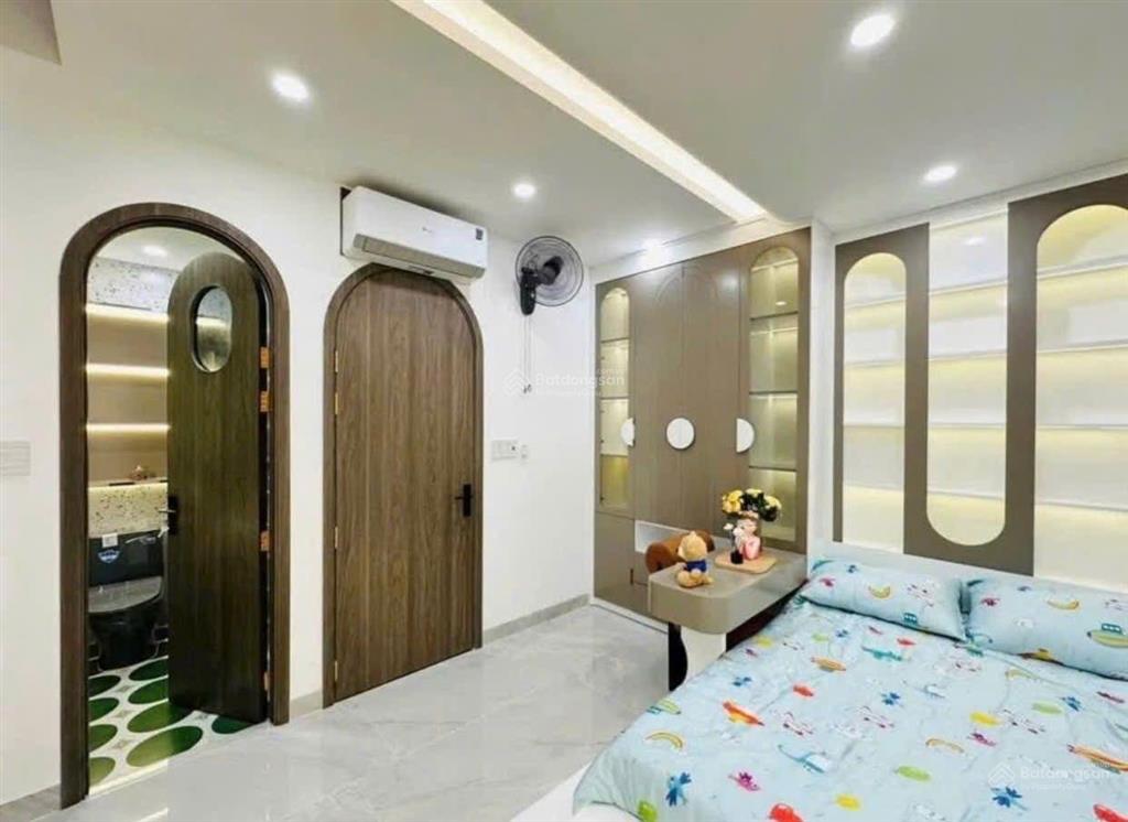 Siêu phẩm ngang 5m nhà 70m2 hơn 4 tỷ đường nguyễn cửu vân  bình thạnh. thuê 22tr. gần cầu thị nghè