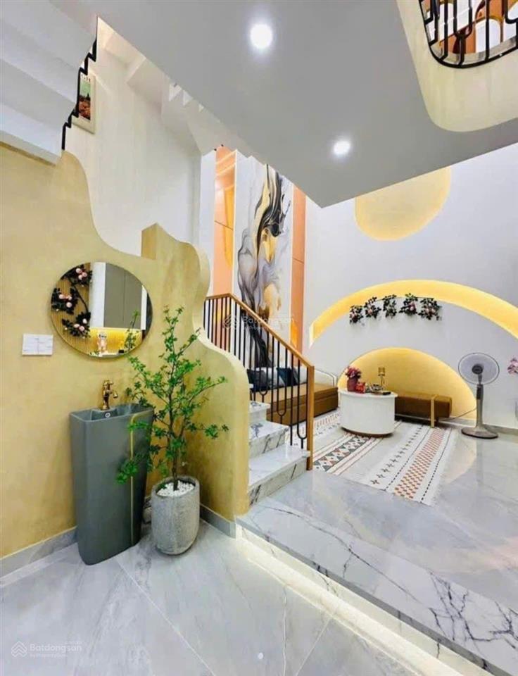 Siêu phẩm ngang 5m nhà 70m2 hơn 4 tỷ đường nguyễn cửu vân  bình thạnh. thuê 22tr. gần cầu thị nghè