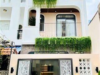 Xoay vốn bán nhà 73,4m2 giá 4tỷ020 đường hoa lan  phú nhuận. thuê 22tr. gần bv đa khoa hoàn mỹ sg