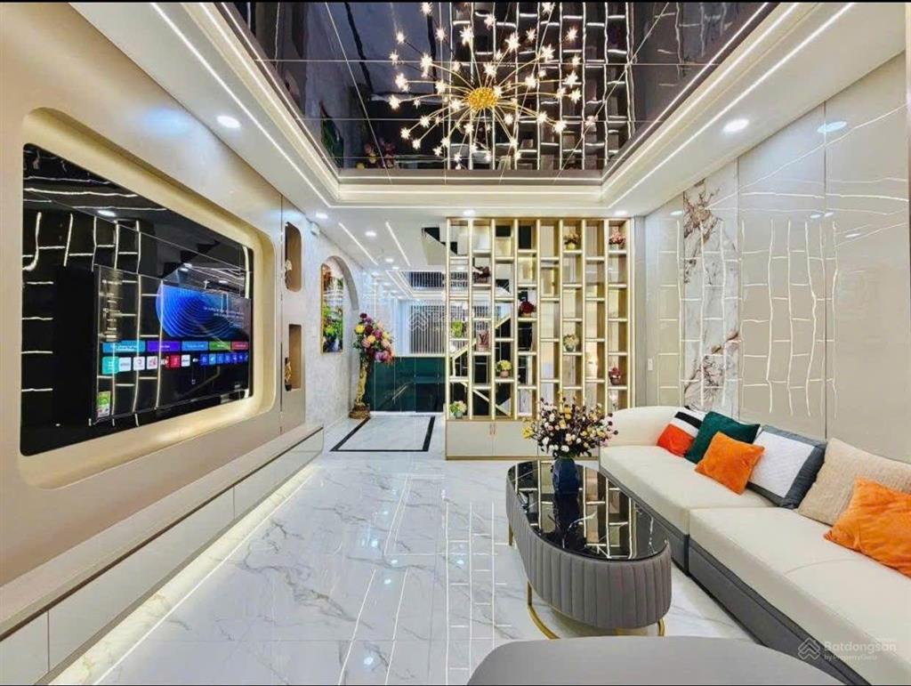 Bán ngay nhà đẹp trong lòng cư xá bắc hải đường đồng nai  quận 10. giá 4tỷ450/58,8m2 thuê 25tr