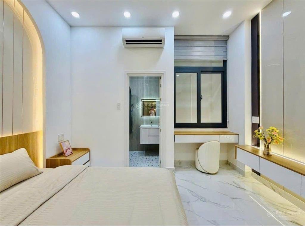 Bán ngay nhà đẹp trong lòng cư xá bắc hải đường đồng nai  quận 10. giá 4tỷ450/58,8m2 thuê 25tr