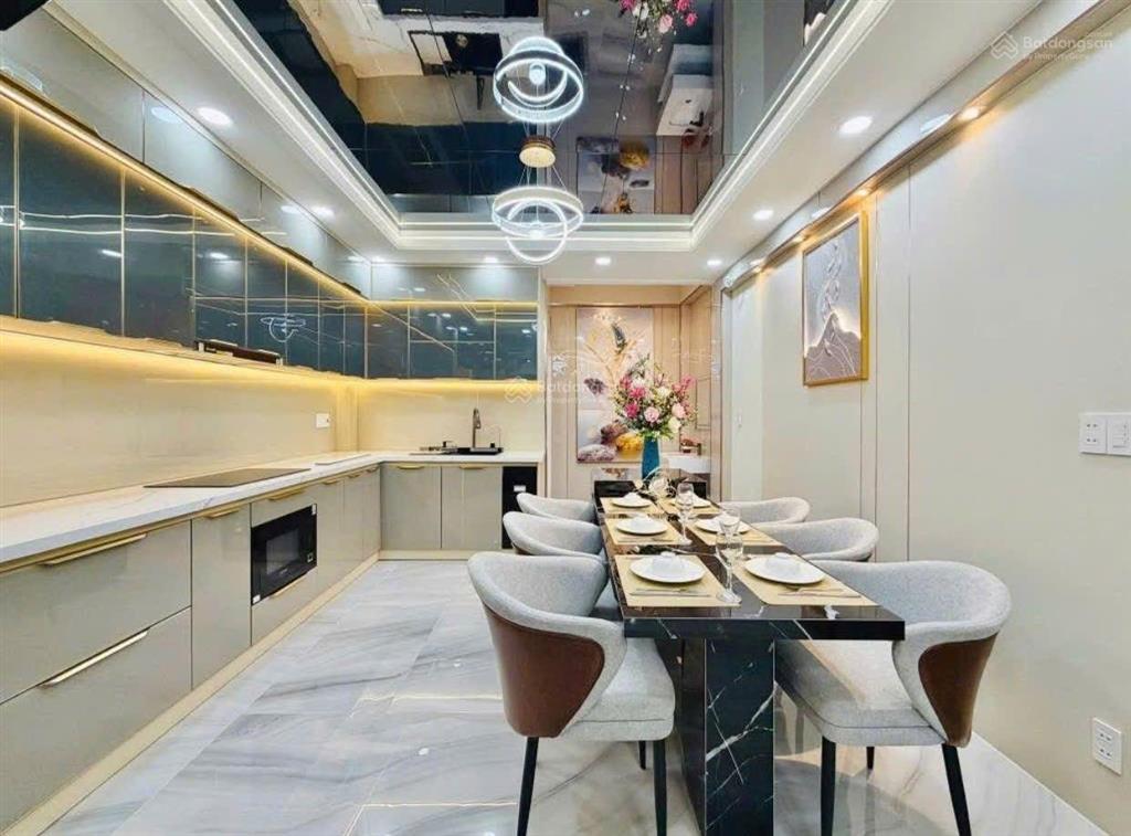 Bán ngay nhà đẹp trong lòng cư xá bắc hải đường đồng nai  quận 10. giá 4tỷ450/58,8m2 thuê 25tr
