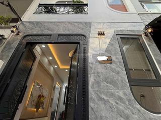 Bán nhà mặt tiền phan huy thực  quận 7. giá chốt 3tỷ8/67,5m2 thuê 23tr. gần nhà thiếu nhi quận 7