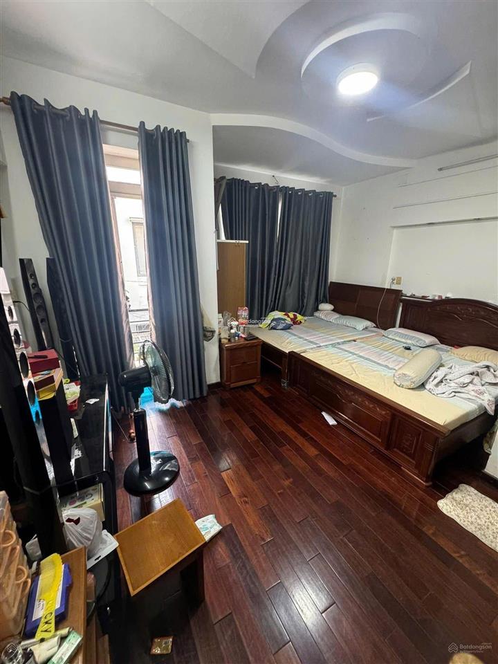 Xoay vốn bán gấp nhà giá 5tỷ050/76,5m2 đường trần khắc chân, tân định, quận 1 nhà cho thuê 33tr/th