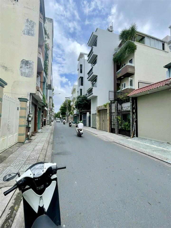 Tôi bán gấp nhà mặt tiền 5 tầng giá 4tỷ690/ quận 1 dt 60.4m2, đường nguyễn phi khanh, tân định