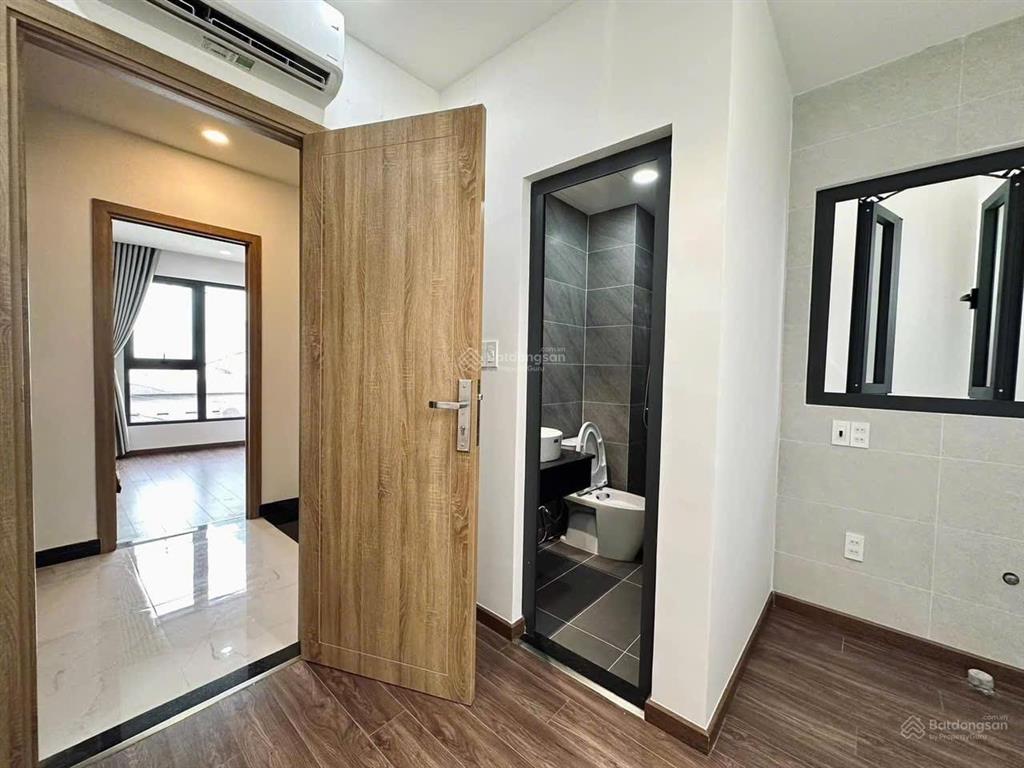 Cần tiền xoay vốn bán nhà giá 2tỷ850/68m2 mai xuân thưởng, p11, bình thạnh gần chợ phan văn trị