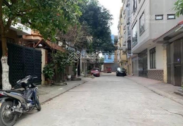 Bán nhà riêng tại tư đình căn 2 mặt đường chỉ với 53,5 tỷ, 300m2, mặt tiền 10m