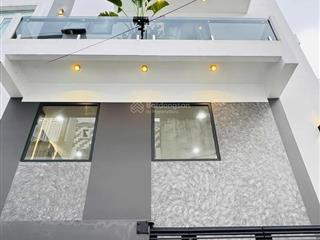 Bán nhanh nhà dt 74,2m2/3,28tỷ đang cho thuê 17tr/th trần quý p4 q11. gần chợ thiếc, lotte quận 11