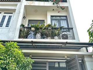 Cần bán gấp nhà nguyễn sơn hà quận 3. dt78,3m2/4tỷ17 gần co.opmart cống quỳnh đang cho thuê 25tr/th