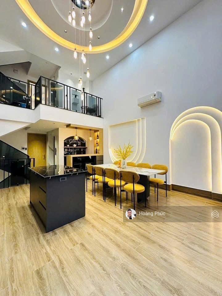 Khu vực kinh doanh, nguyễn hữu cầu ngay chợ tân định, giá 6tỷ200/74m2 3pn 4nvs, xem nhà trực tiếp