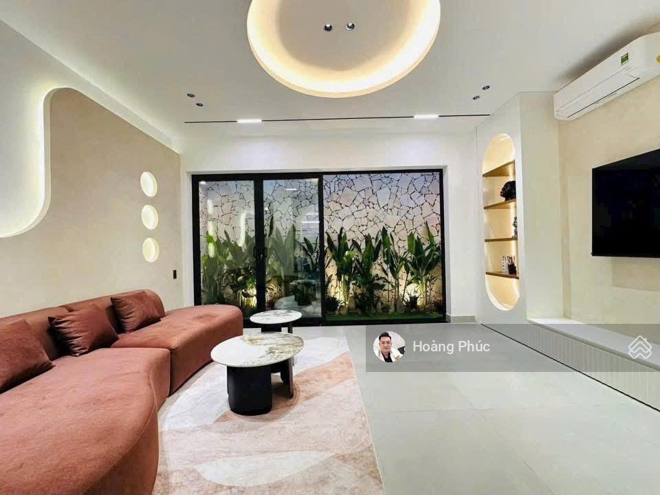 Khu vực kinh doanh, nguyễn hữu cầu ngay chợ tân định, giá 6tỷ200/74m2 3pn 4nvs, xem nhà trực tiếp