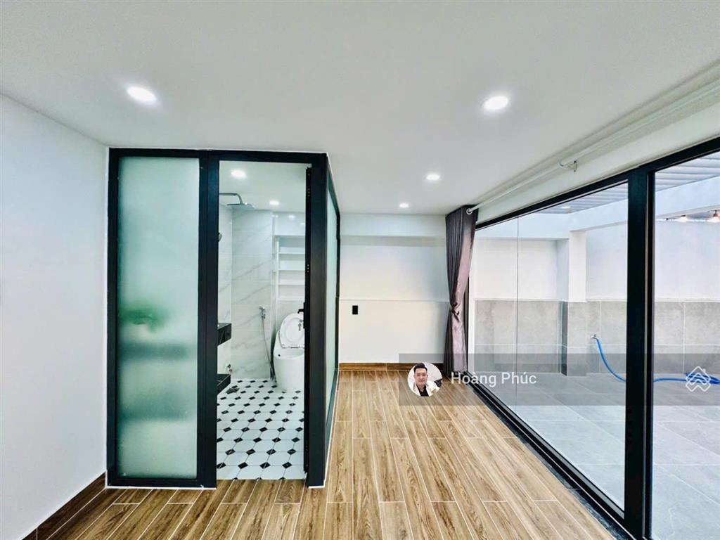 Dt 80m2 đúc 4 tấm,giá 3tỷ720, đường hồ xuân hương trung tâm quận 3, gần b. viện da liễu, ôtô vô nhà