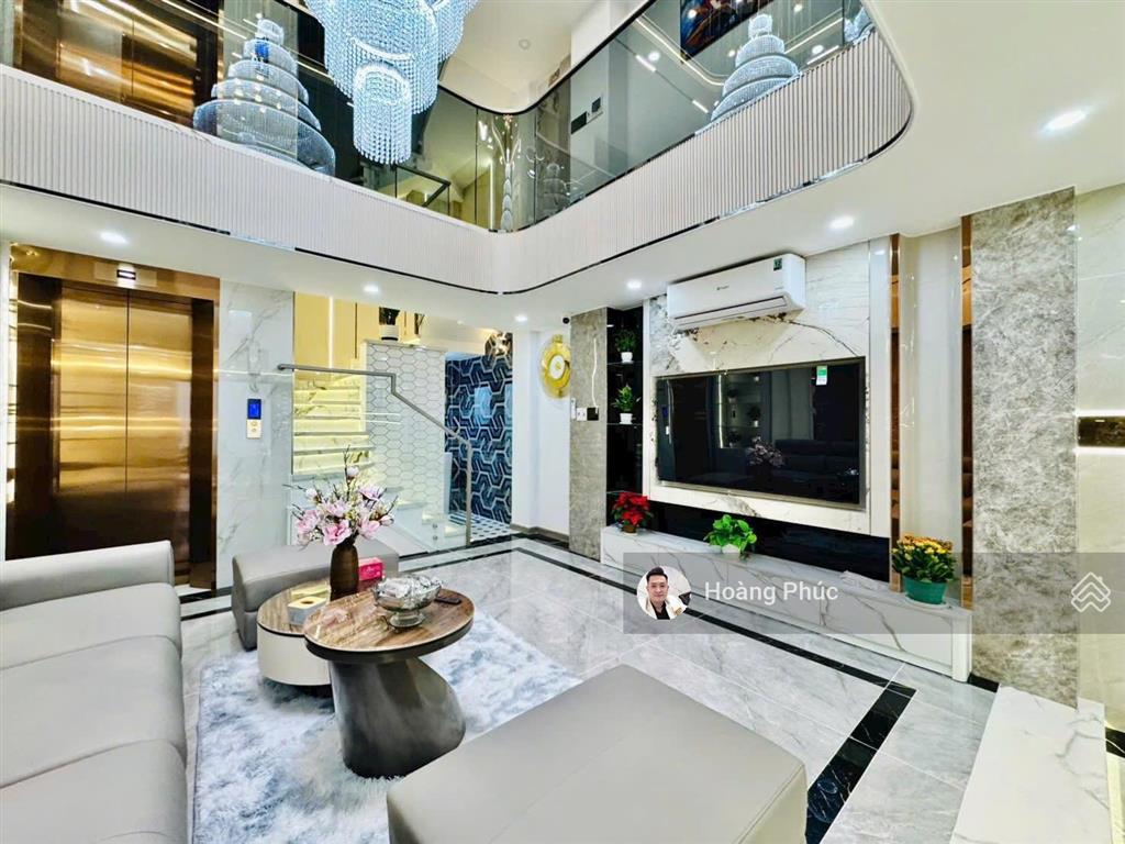 Dt 80m2 đúc 4 tấm,giá 3tỷ720, đường hồ xuân hương trung tâm quận 3, gần b. viện da liễu, ôtô vô nhà