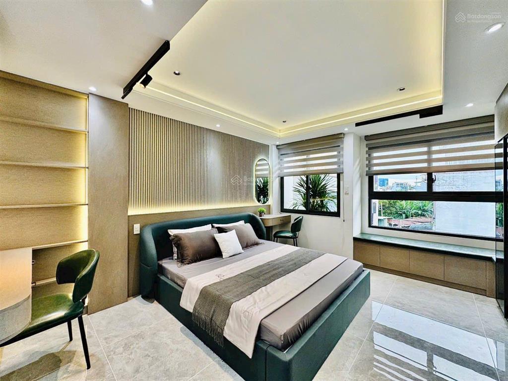 Trung tâm quận 5 đường trần hưng đạo hai ôtô né nhau, 3tỷ450 dt 81m2 (4,6mx17,5m), gần chợ cao đạt