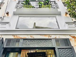 Đoàn văn bơ  quận 4, dt 74m2 (3pn  4nvs) xe hơi tới cửa, giá 3tỷ320 (còn giảm), gần chợ xóm chiếu