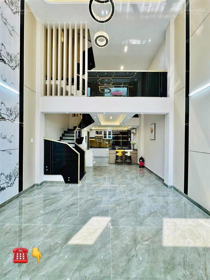 Vợ chồng cô sáu bán nhà đường lê thánh tôn  quận 1, giá 4tỷ2 dt 80m2, đoạn gần vincom đồng khởi