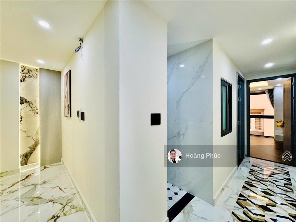 Giá 3tỷ350, dt 80m2 (3pn  4nvs) đúc 4 tấm, lê đại hành  quận 11, vài phút đến lottemart quận 11