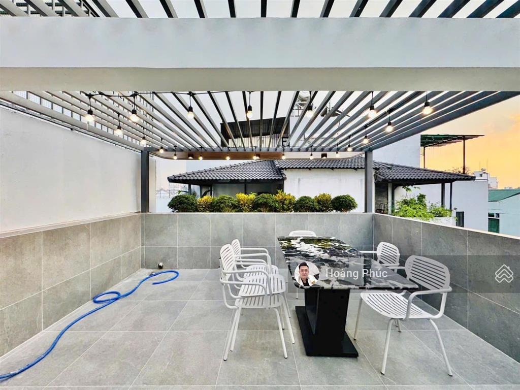 Giá 3tỷ350, dt 80m2 (3pn  4nvs) đúc 4 tấm, lê đại hành  quận 11, vài phút đến lottemart quận 11