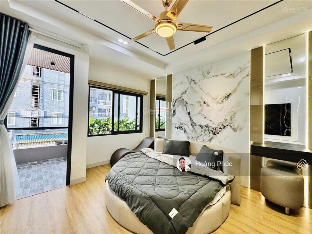 Bán gấp nhà đường nguyễn hữu cảnh  bình thạnh, 4tỷ100/83m2 chính chủ, vài phút là tới landmark 81