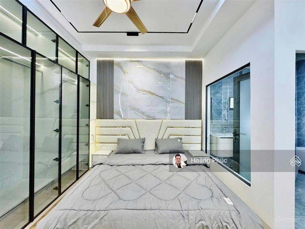 Bán gấp nhà đường nguyễn hữu cảnh  bình thạnh, 4tỷ100/83m2 chính chủ, vài phút là tới landmark 81