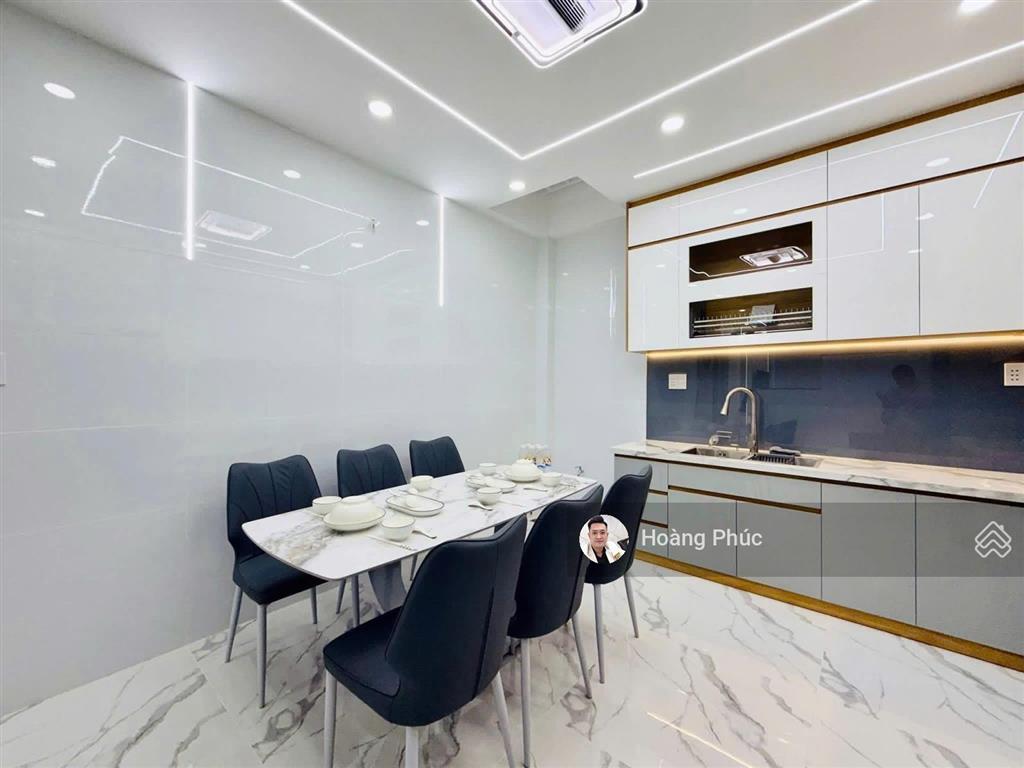 Chính chủ, sổ riêng 2tỷ670/72m2 đường 6m quang trung quận 9, gần coopmart xn, đang cho thuê 20tr