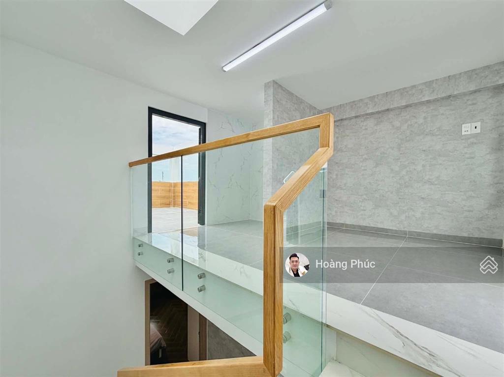 Cô sáu bán nhà đường số 147  quận 9 dt 70m2, kết nối ra nguyễn thị điệu, giá 1tỷ850 full nội thất