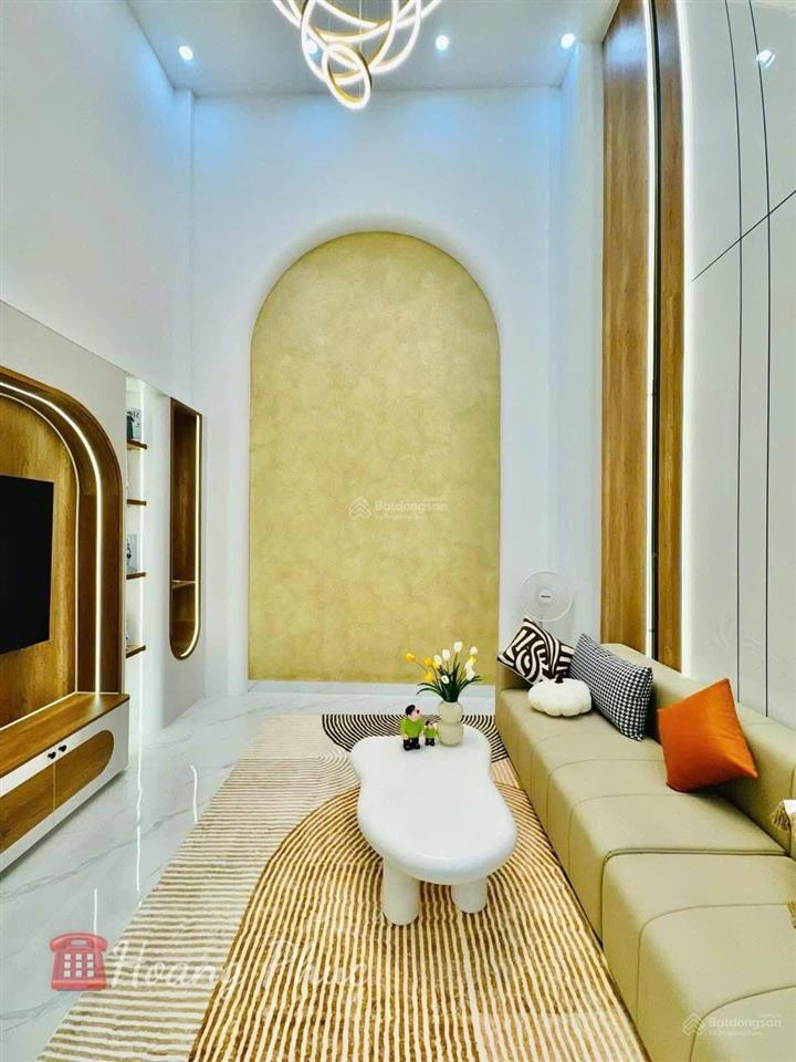 Trương văn hảiquận 9 kết nối ra nguyễn văn việtvincom plaza, giá 2tỷ760, dt 79m2, sổ riêng, 9 chủ