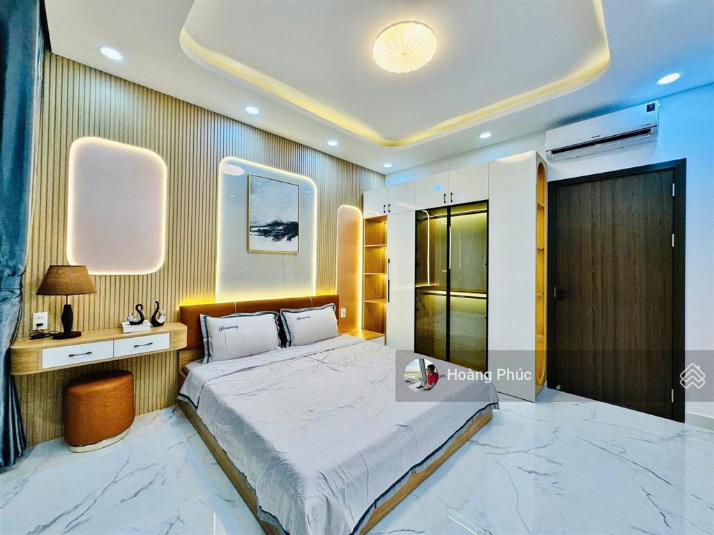 Hạ giá bán nhanh nhà dt 80m2 đường ôtô khổng tử  quận 9, đang kinh doanh 18 triệu/tháng