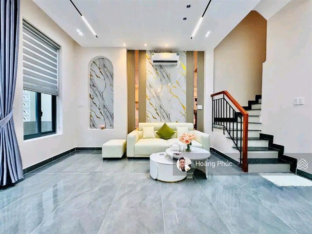 Chính chủ bán nhà sổ hồng riêng 65m2, giá 3tỷ050 đường trần não  quận 2, gần công viên cầu sài gòn