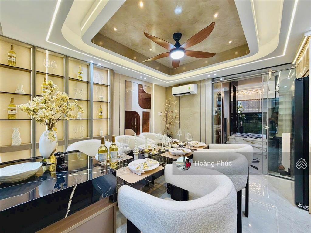 Siêu phẩm nhà phố quận 2 đường tống hữu định, liền kề thảo điền, giá 4tỷ680 (thoả thuận)  4pn4nvs