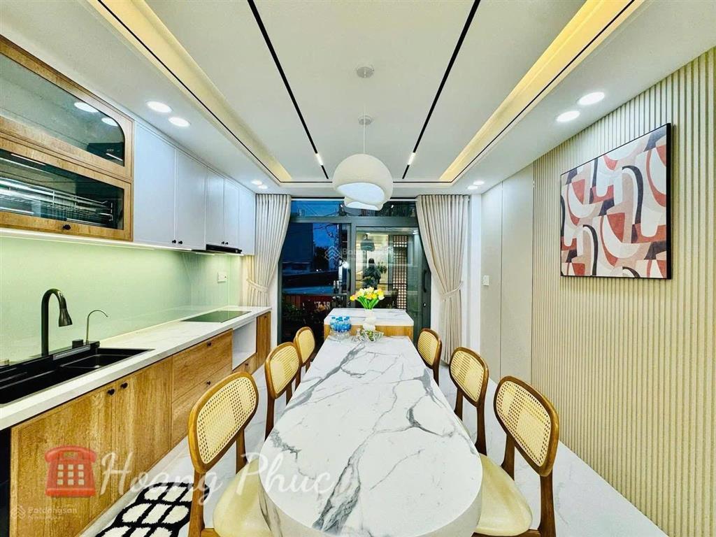 Chủ ngộp bán căn nhà lê văn miến  q2, liền kề khu vip thảo điền 4tỷ250 dt/79m2, sổ riêng, 9 chủ