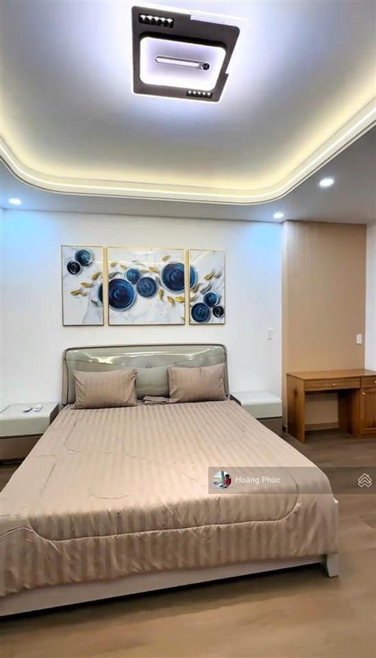 Lên sóng siêu phẩm quận bình thạnh, đường nguyễn hữu cảnh hẽm 1/ 6m,gần lanmark 81, giá 4tỷ250 chốt