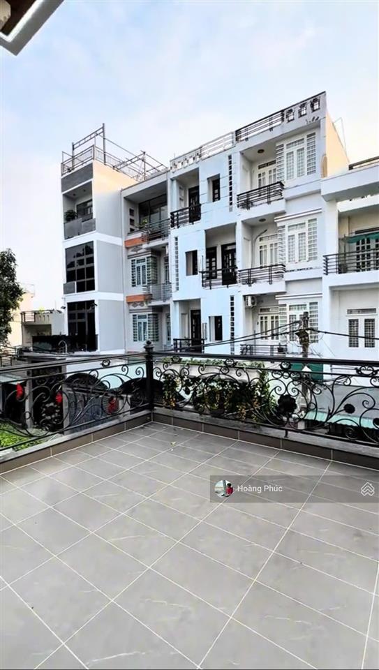 Lên sóng siêu phẩm quận bình thạnh, đường nguyễn hữu cảnh hẽm 1/ 6m,gần lanmark 81, giá 4tỷ250 chốt