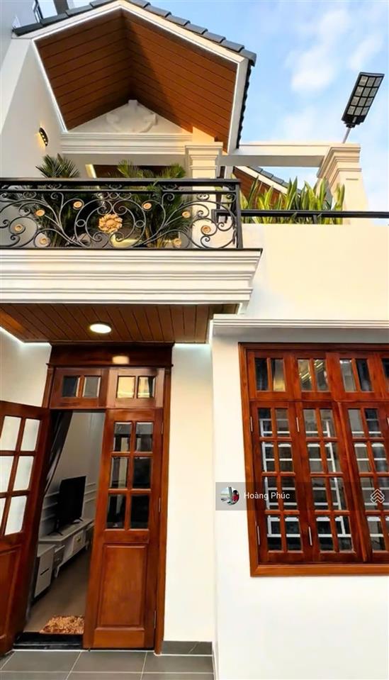 Lên sóng siêu phẩm quận bình thạnh, đường nguyễn hữu cảnh hẽm 1/ 6m,gần lanmark 81, giá 4tỷ250 chốt