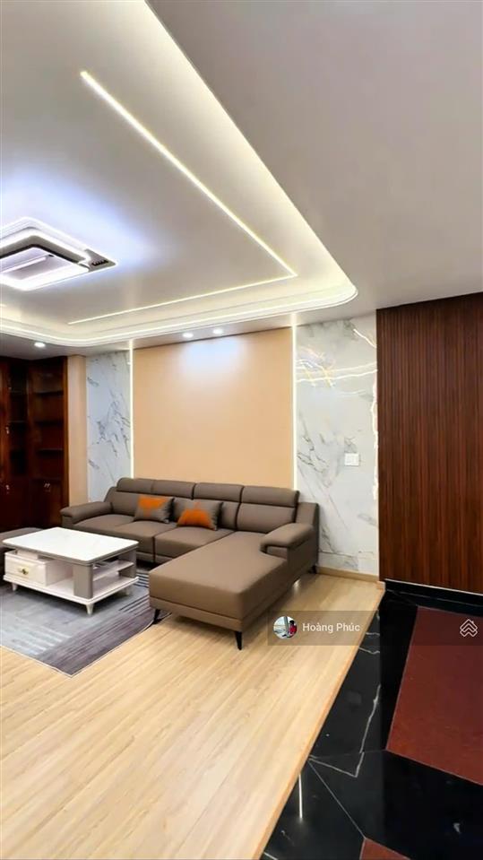 Lên sóng siêu phẩm quận bình thạnh, đường nguyễn hữu cảnh hẽm 1/ 6m,gần lanmark 81, giá 4tỷ250 chốt