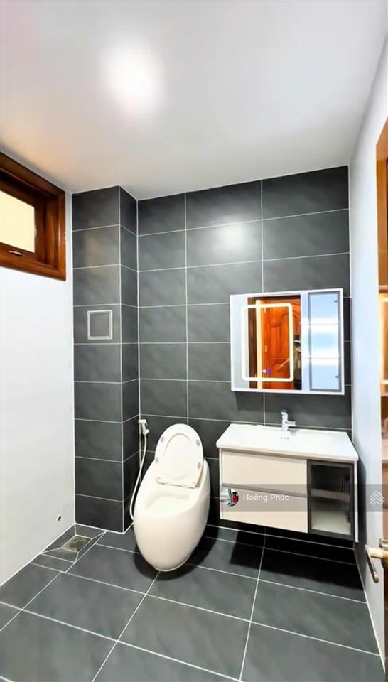 Lên sóng siêu phẩm quận bình thạnh, đường nguyễn hữu cảnh hẽm 1/ 6m,gần lanmark 81, giá 4tỷ250 chốt