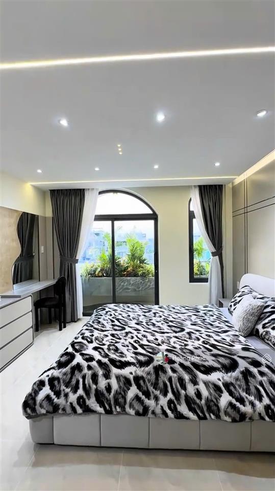 Một căn duy nhất đường 6m nguyễn minh khai quận quận3, gần bv từ dũ, thông võ văn tần, 6tỷ250/72m2