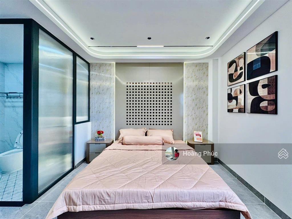 Chuyển nơi ở chủ cần bán căn nhà đường lê văn duyệt  bình thạnh, 76,8m2, có thang máy 450kg