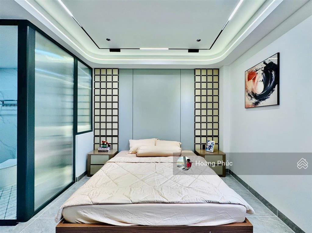 Chuyển nơi ở chủ cần bán căn nhà đường lê văn duyệt  bình thạnh, 76,8m2, có thang máy 450kg