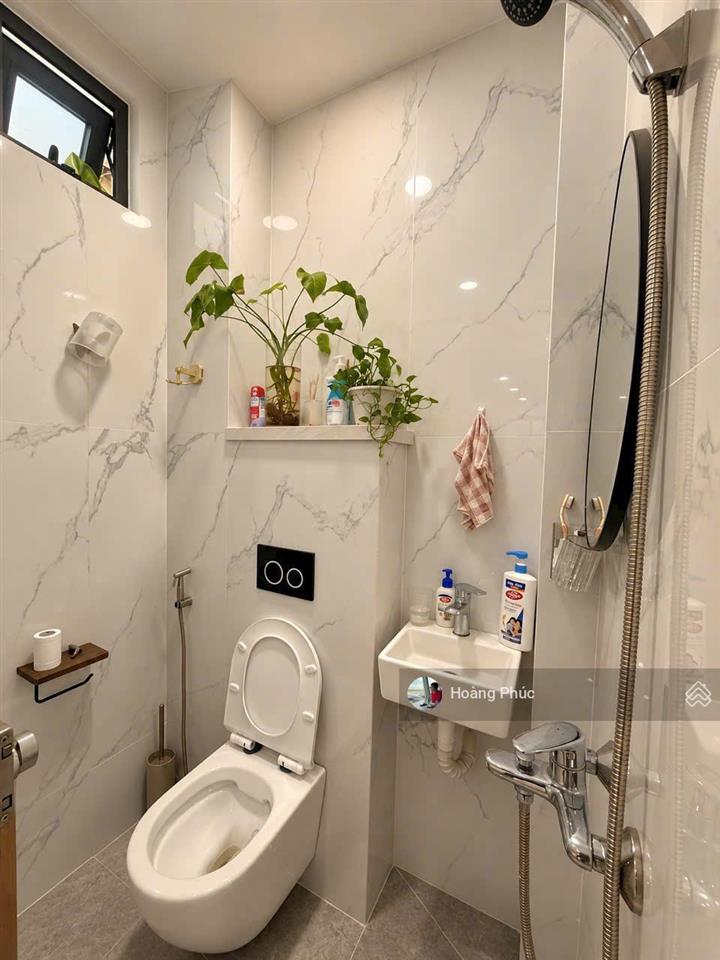Nguyễn đình chiểu  phường 4  quận 3  thiết kế như 1 căn biệt thự mini , 4 tỷ 050 ( tâm sự )