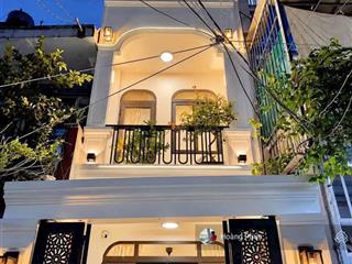 Nhà đẹp ở ngay nguyễn kiệm, p. đức nhuận, phú nhuận  42m 3 tầng, có phòng trệt