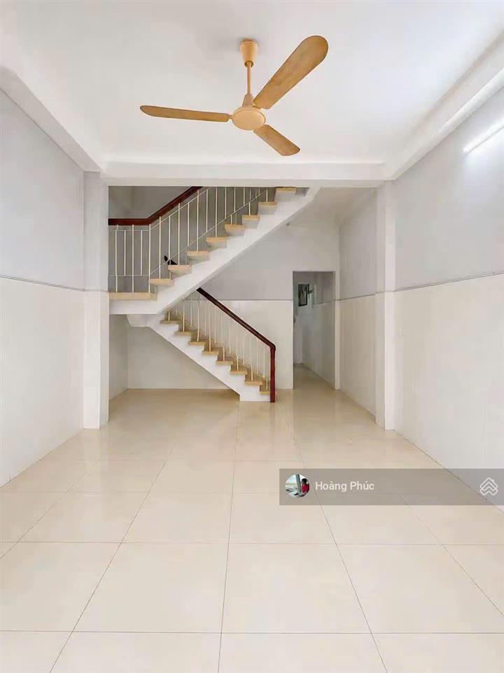 Nhà pasteur  quận 3 công nhận 52m2 xây btct đường 4m5 an ninh văn minh, chính chủ một đời