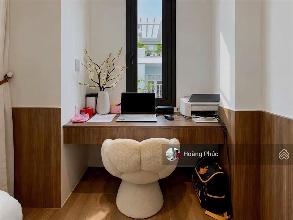 3 tỷ 850 thoại ngọc hầu  tân phú 48m2 thích hợp cho cô chú thích mãn xanh, hẻm đẹp 5pn  4nvs